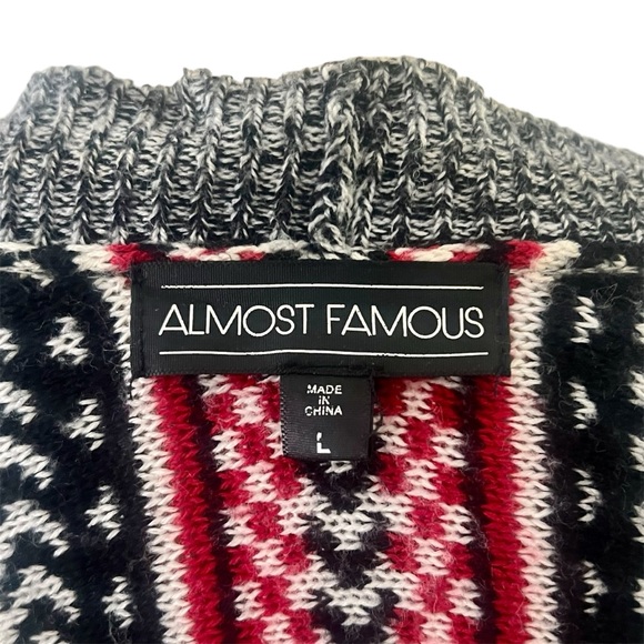 Almost Famous Shawl Throw-Over - Picture 4 of 4